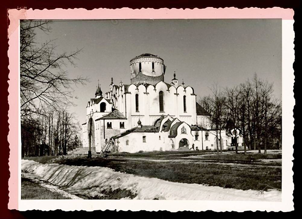 Фото 1942 г. с аукциона e-bay.de, архивная фотография. Собор Феодоровской иконы Божией Матери в Царском Селе, Пушкин (Царское Село) (Санкт-Петербург, Пушкинский район, г. Санкт-Петербург)