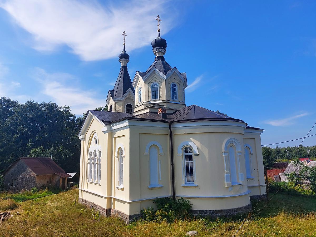 фасады. Церковь Илии Пророка, Чёрное (Кировский район, Ленинградская область)