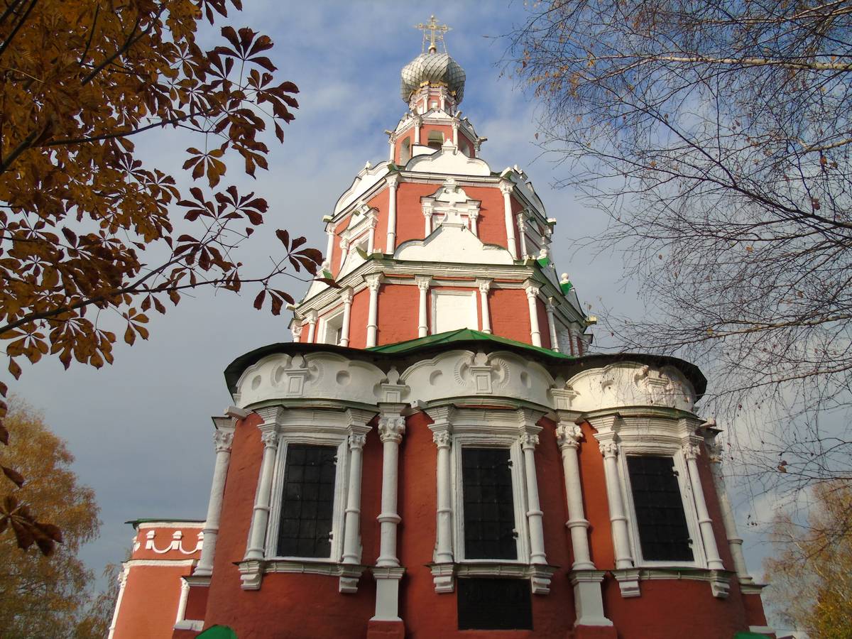 Церковь Смоленской иконы Божией Матери, Софрино, село (Пушкинский район и гг. Ивантеевка, Королёв, Московская область). архитектурные детали