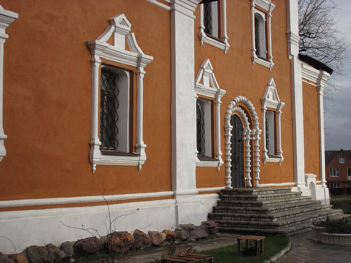 Южный фасад, архитектурные детали. Церковь Николая Чудотворца, Озерецкое (Дмитровский городской округ, Московская область)