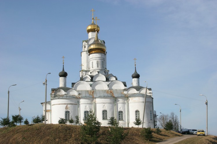 Вязьма. Собор Троицы Живоначальной. фасады