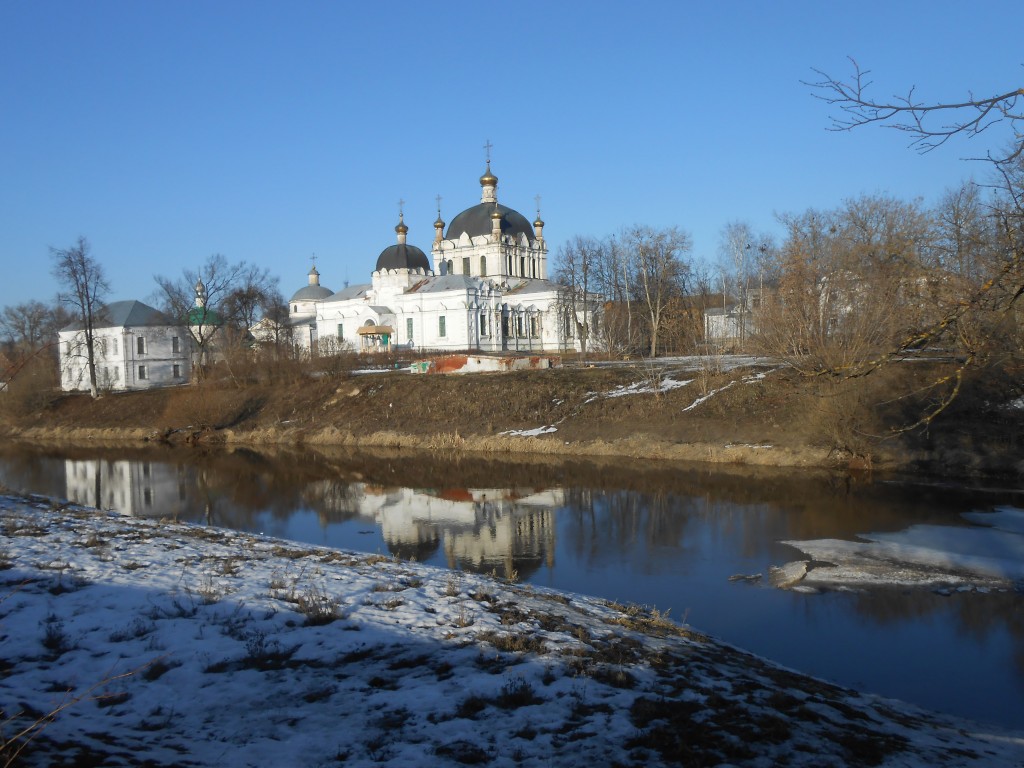 Гагарин. Собор Благовещения Пресвятой Богородицы. общий вид в ландшафте, Весна. 