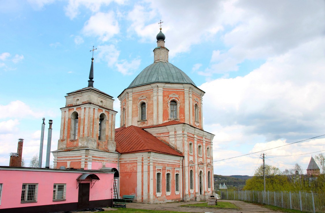 Смоленск. Церковь Георгия Победоносца. фасады, Вид с юго-востока