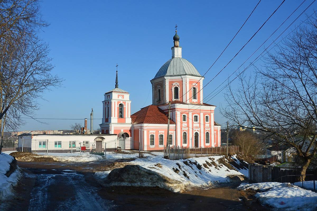 общий вид в ландшафте. Церковь Георгия Победоносца, Смоленск (Смоленск, город, Смоленская область)