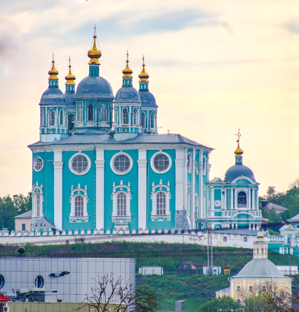 Кафедральный собор Успения Пресвятой Богородицы, Смоленск (Смоленск, город, Смоленская область). дополнительная информация