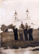 Церковь Успения Пресвятой Богородицы, Фотография примерно 1950 г. из личного архива<br>, Любавичи, Руднянский район, Смоленская область