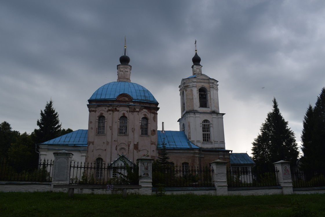 Церковь Тихвинской иконы Божией Матери, Ново-Спасское (Новоспасское) (Ельнинский район, Смоленская область). фасады