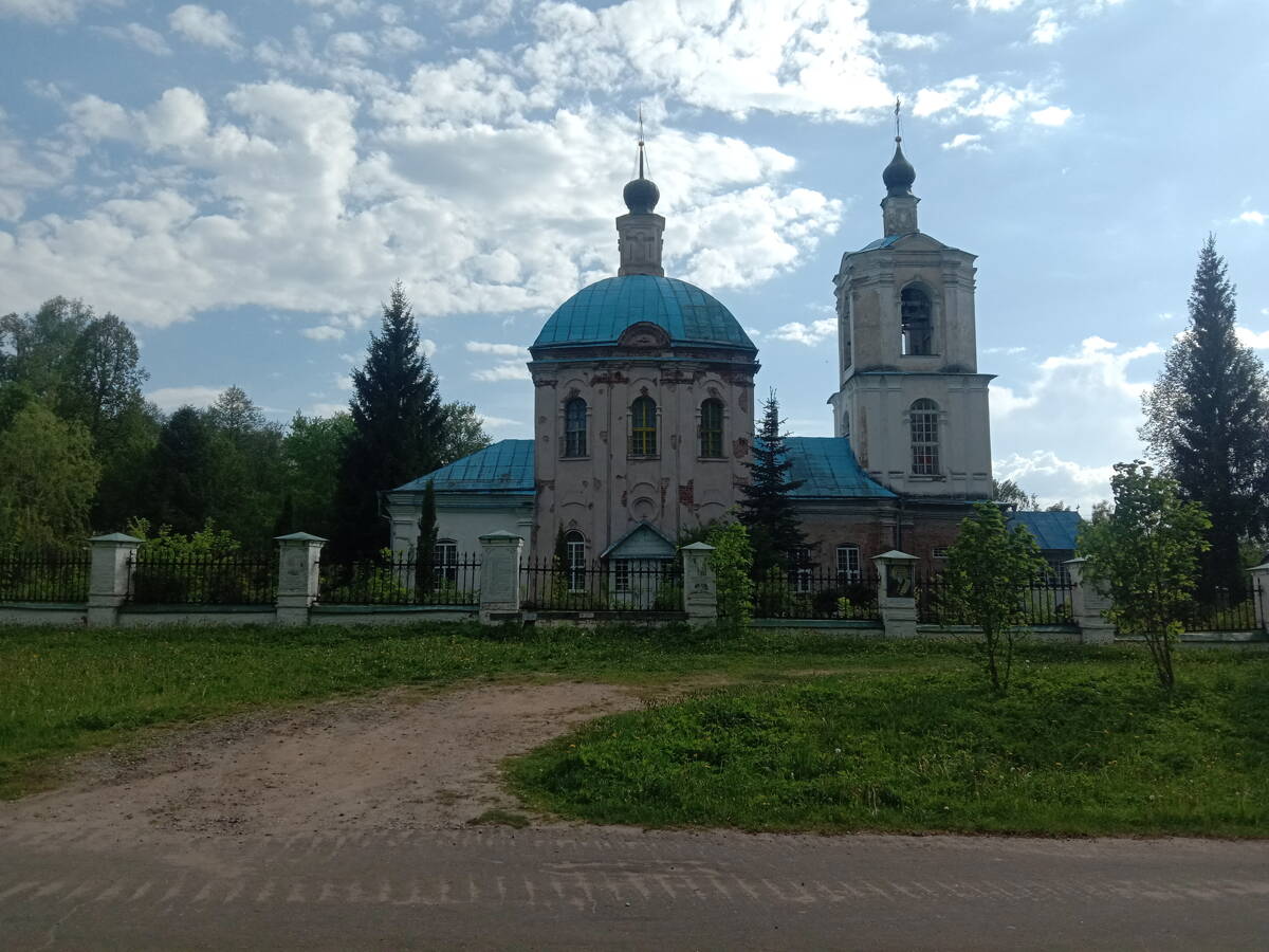 Церковь Тихвинской иконы Божией Матери, Ново-Спасское (Новоспасское) (Ельнинский район, Смоленская область). фасады