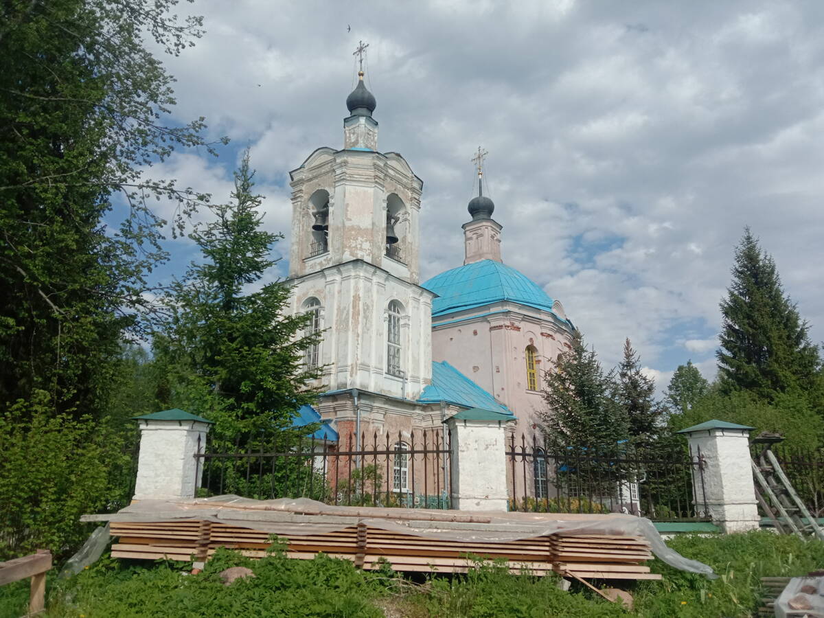 Церковь Тихвинской иконы Божией Матери, Ново-Спасское (Новоспасское) (Ельнинский район, Смоленская область). фасады
