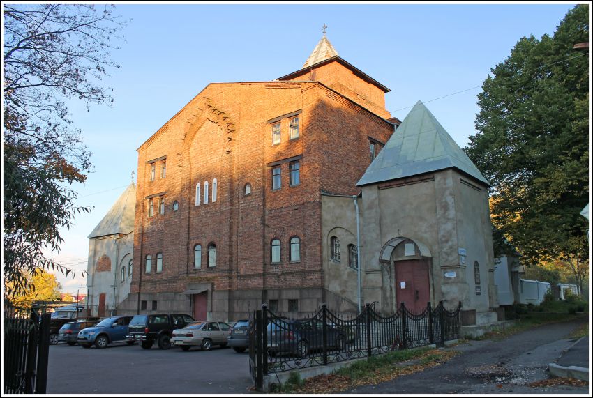 Петергоф. Церковь Серафима Саровского. дополнительная информация