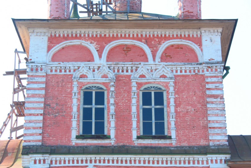 Церковь Илии Пророка, Кашин (Кашинский городской округ, Тверская область). архитектурные детали, Четверик северного фасада