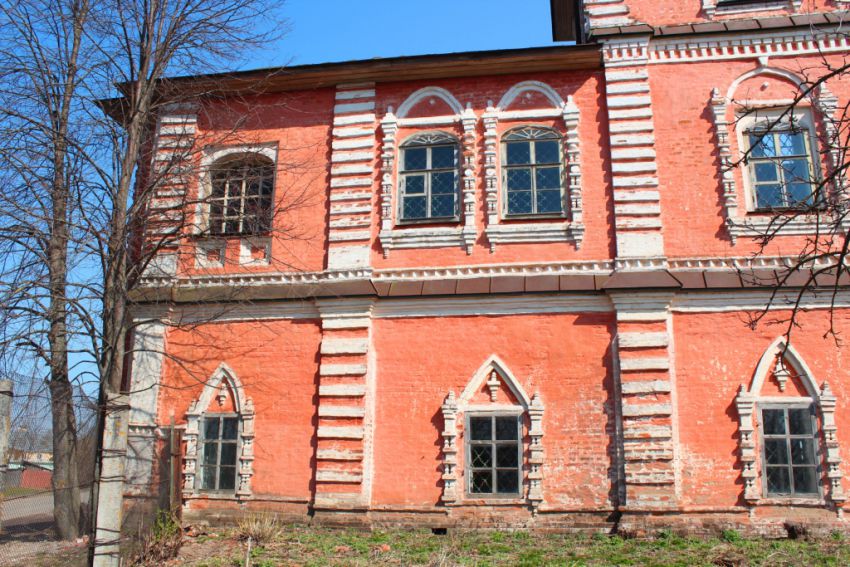 Церковь Илии Пророка, Кашин (Кашинский городской округ, Тверская область). архитектурные детали, Трапезная, вид с юга
