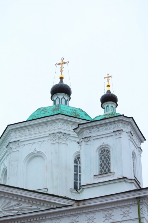 Кафедральный собор Вознесения Господня, Кашин (Кашинский городской округ, Тверская область). архитектурные детали, Световой барабан и угловая башня основного объема собора