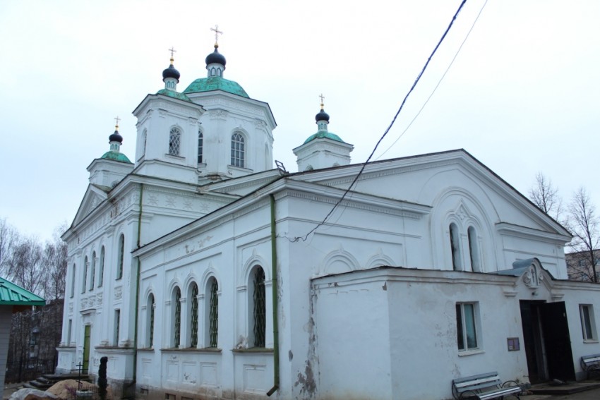 Кафедральный собор Вознесения Господня, Кашин (Кашинский городской округ, Тверская область). фасады, Основной объем собора, вид с северо-запада