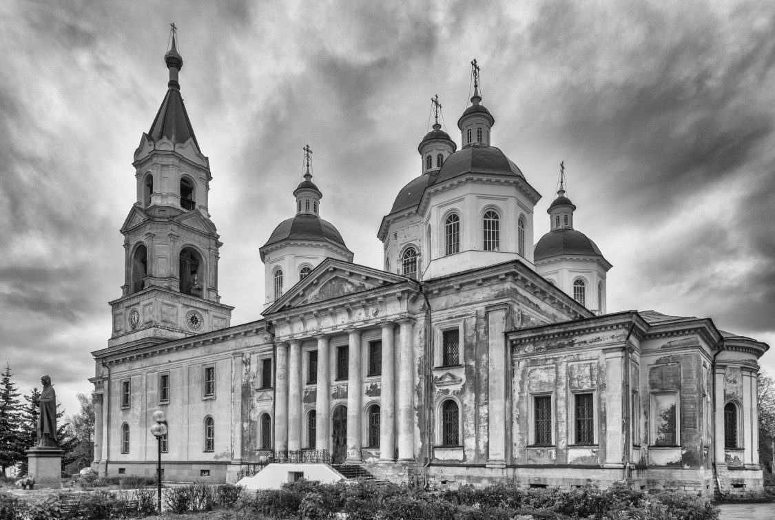 Кафедральный собор Вознесения Господня, Кашин (Кашинский городской округ, Тверская область). фасады