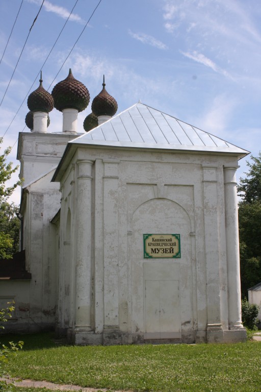 Церковь Входа Господня в Иерусалим, Кашин (Кашинский городской округ, Тверская область). фасады