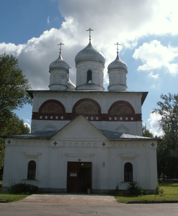 Церковь Троицы Живоначальной, Старая Русса (Старорусский район, Новгородская область). дополнительная информация