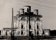 Церковь Троицы Живоначальной, Фото 1944 г. с аукциона e-bay.de<br>, Старая Русса, Старорусский район, Новгородская область