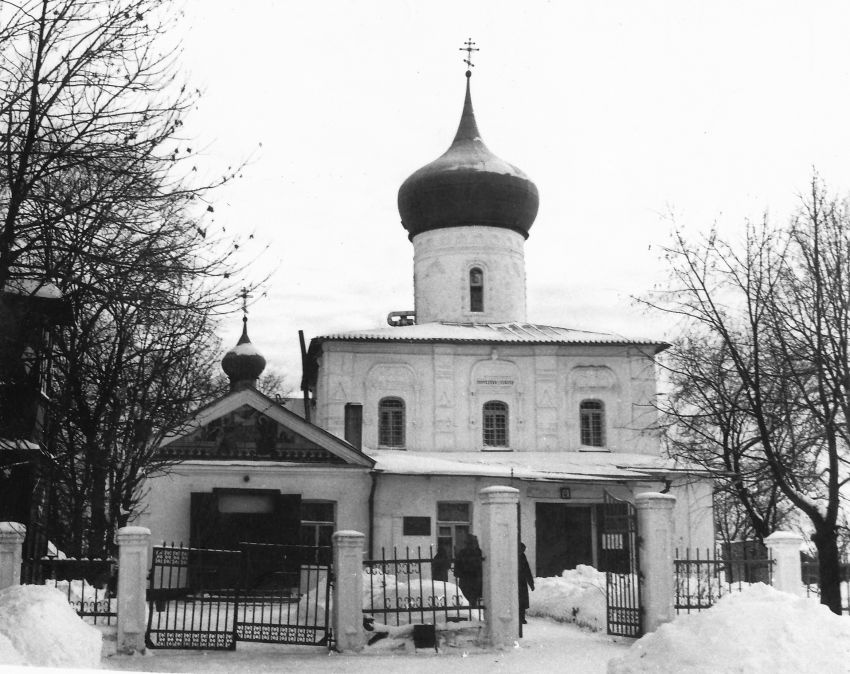 Церковь Георгия Победоносца, Старая Русса (Старорусский район, Новгородская область). дополнительная информация, Фото В.В. Лелецкого
