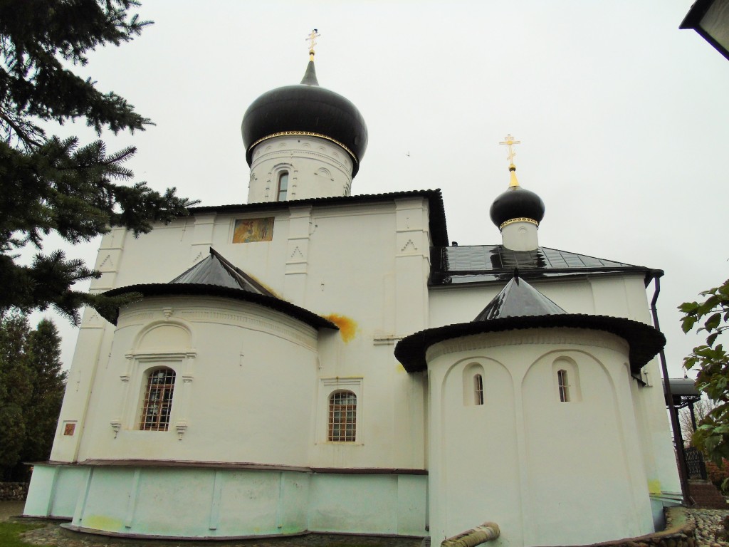 Церковь Георгия Победоносца, Старая Русса (Старорусский район, Новгородская область). фасады