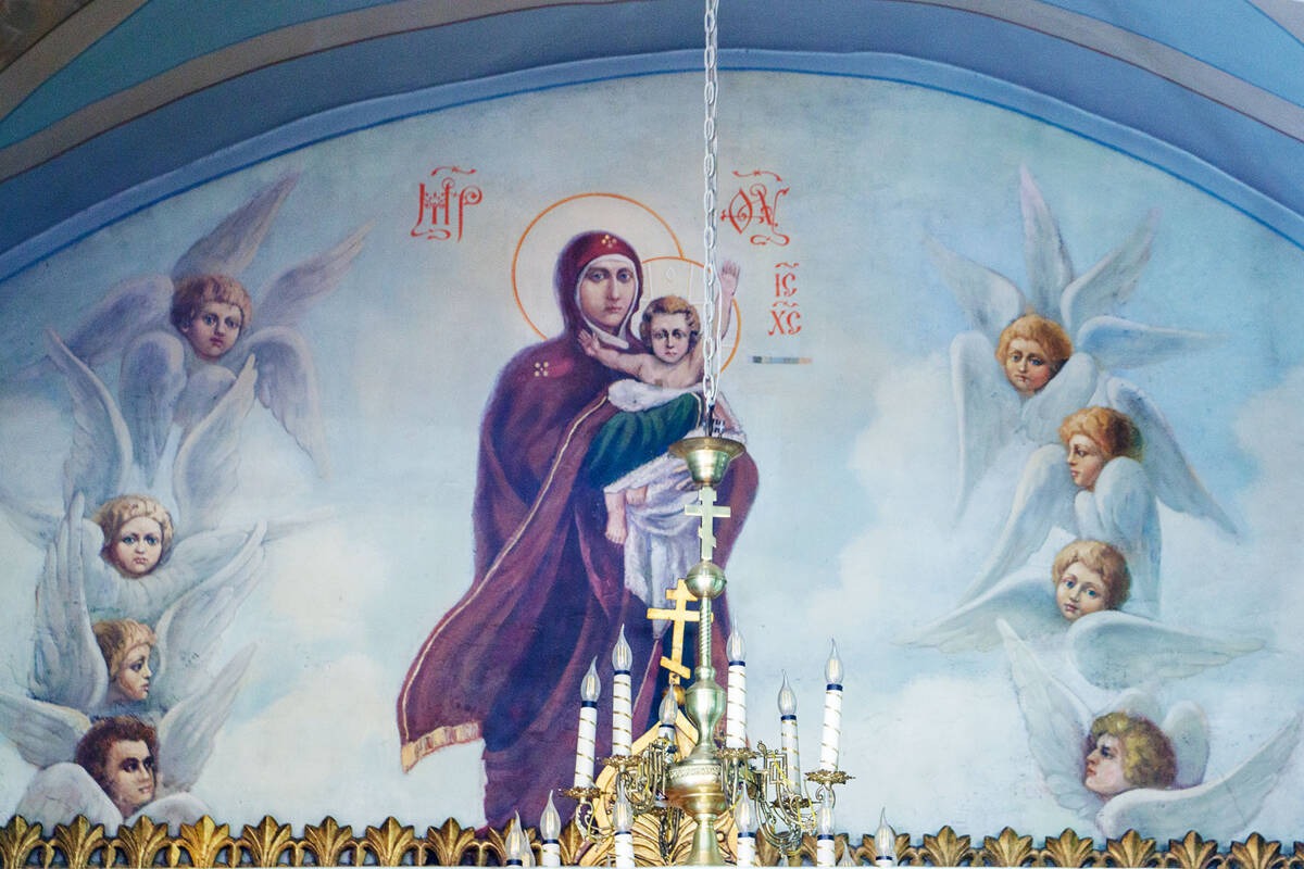 Церковь Георгия Победоносца, Старая Русса (Старорусский район, Новгородская область). интерьер и убранство