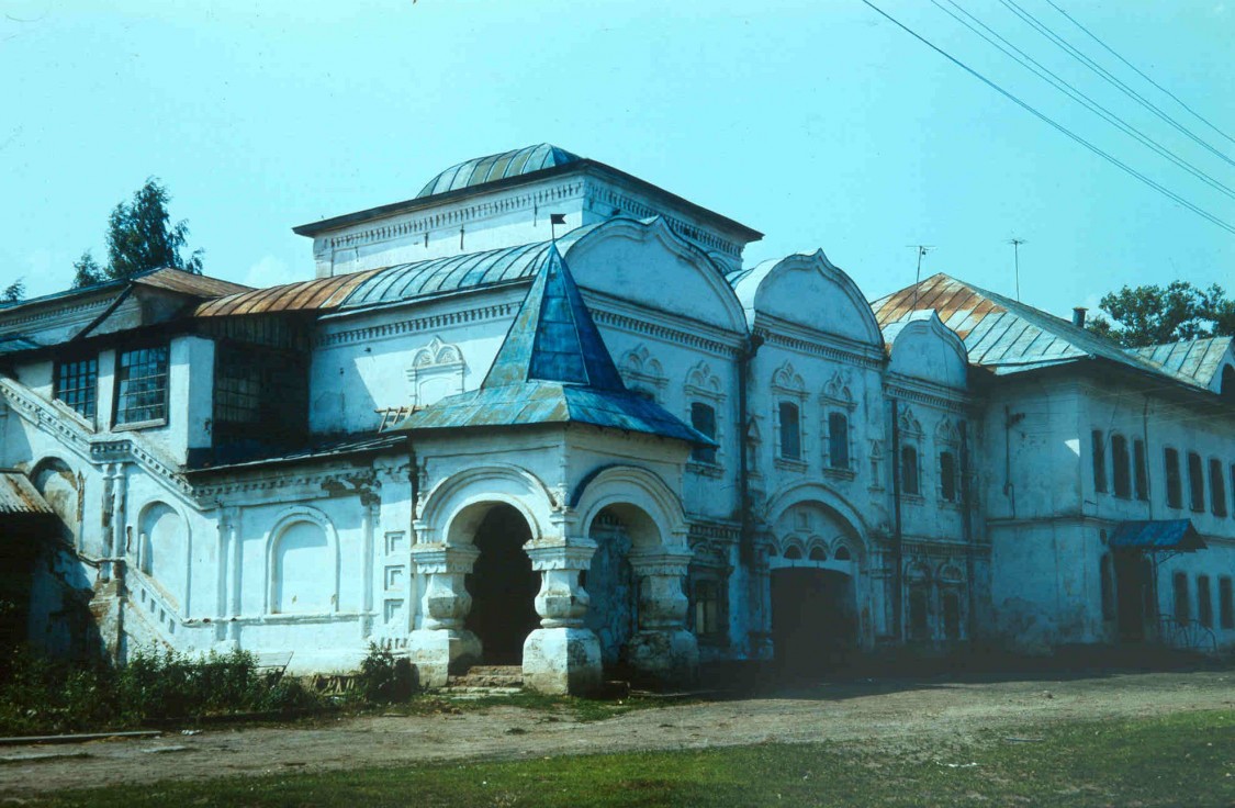 Улейма. Николо-Улейминский монастырь. фасады