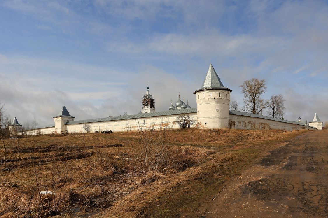 Николо-Улейминский монастырь, Улейма (Угличский район, Ярославская область). фасады, общий вид в ландшафте