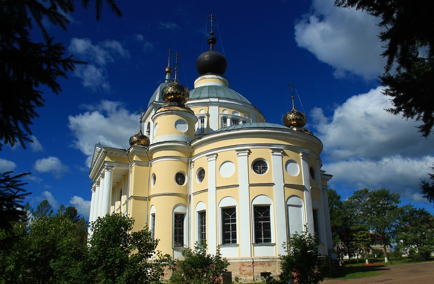 Собор Успения Пресвятой Богородицы, Мышкин (Мышкинский район, Ярославская область). фасады
