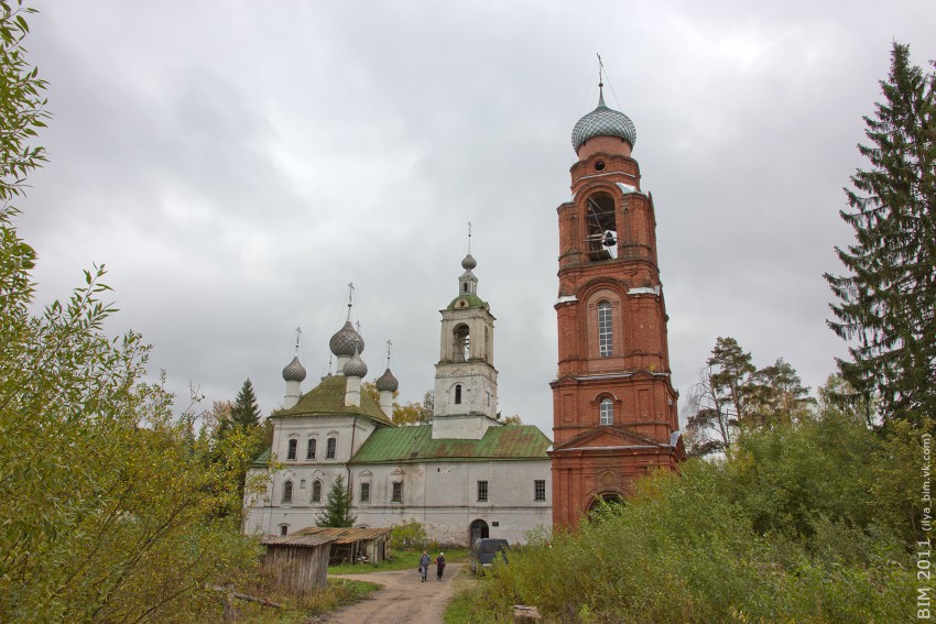 Церковь Михаила Архангела, Архангельское (Угличский район, Ярославская область). общий вид в ландшафте