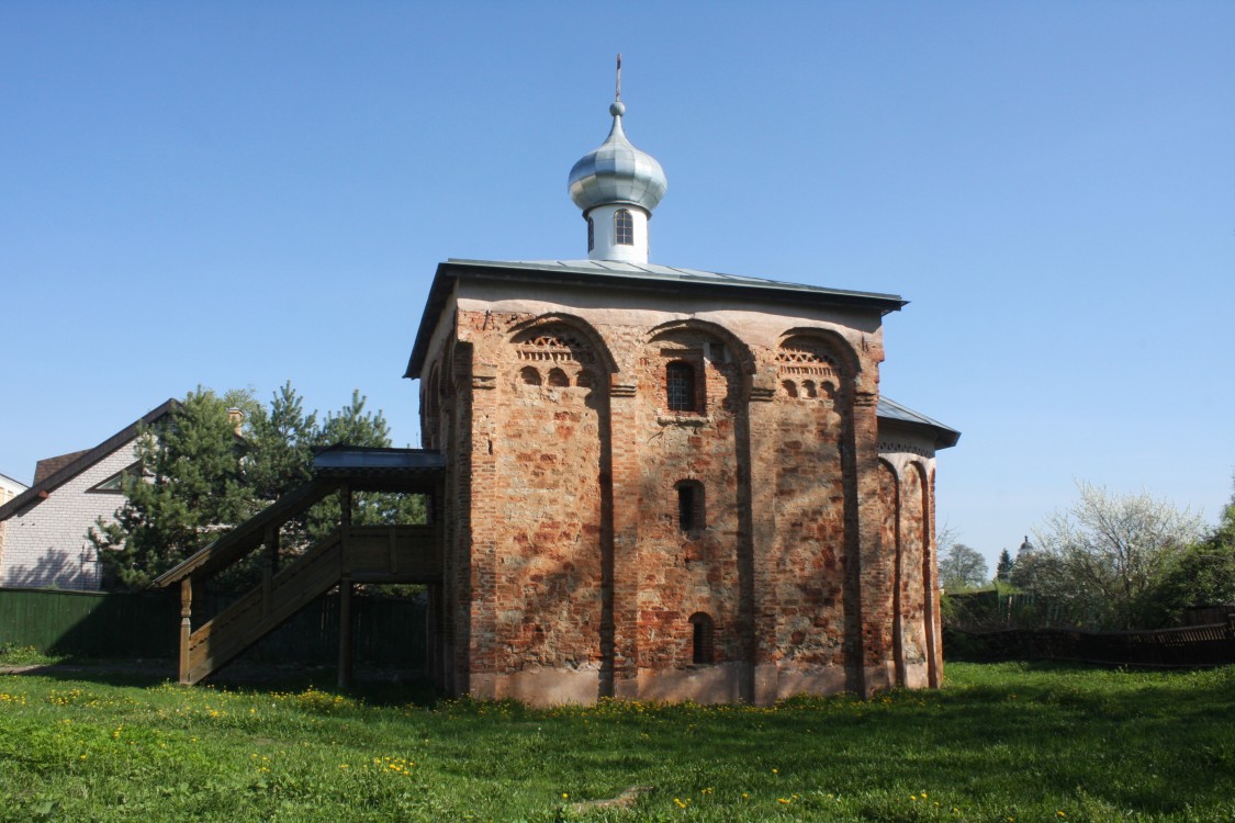 Церковь Мины великомученика, Старая Русса (Старорусский район, Новгородская область). фасады