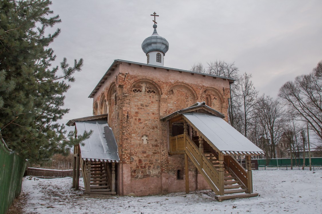Церковь Мины великомученика, Старая Русса (Старорусский район, Новгородская область). фасады