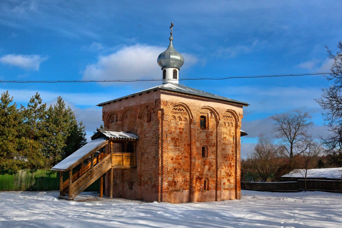 Старая Русса. Церковь Мины великомученика. фасады