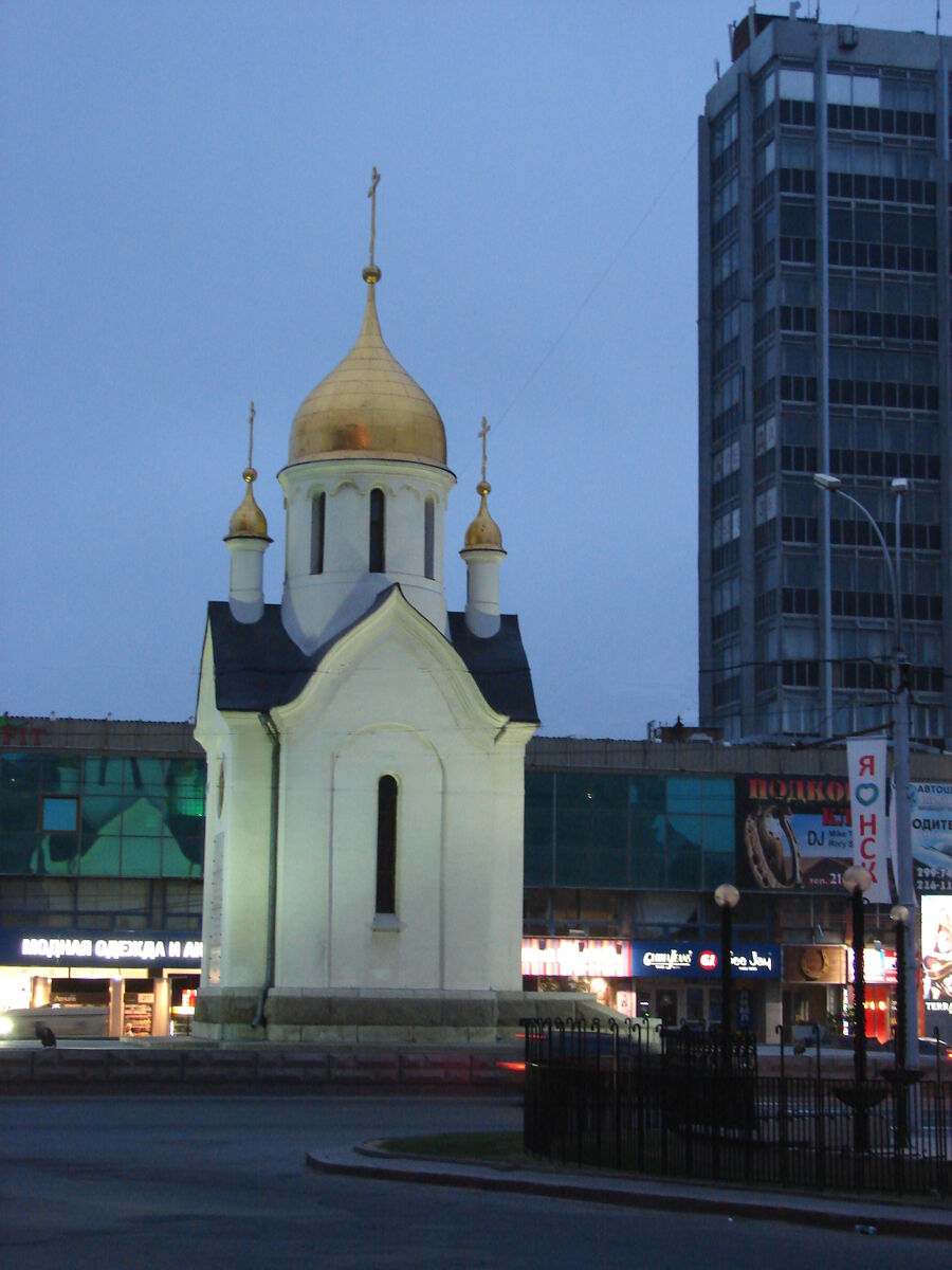 Часовня Николая Чудотворца на Красном проспекте (новая), Новосибирск (Новосибирск, город, Новосибирская область). фасады