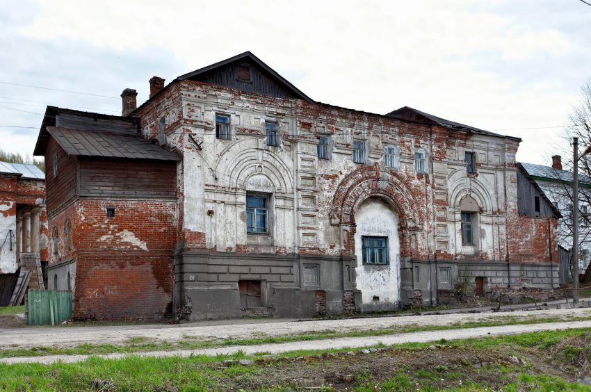 Галич. Николаевский Староторжский монастырь. фасады, Надвратная колокольня 