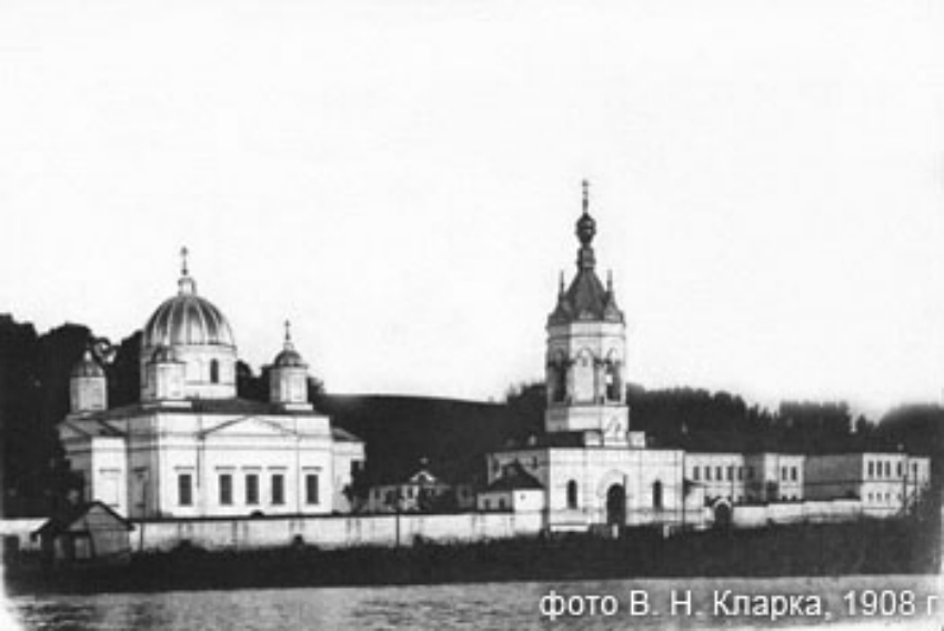 Николаевский Староторжский монастырь, Галич (Галичский район, Костромская область). архивная фотография, Фото с сайта http://www.galich44.ru/index.php?option=com_content&task=view&id=103&Itemid=