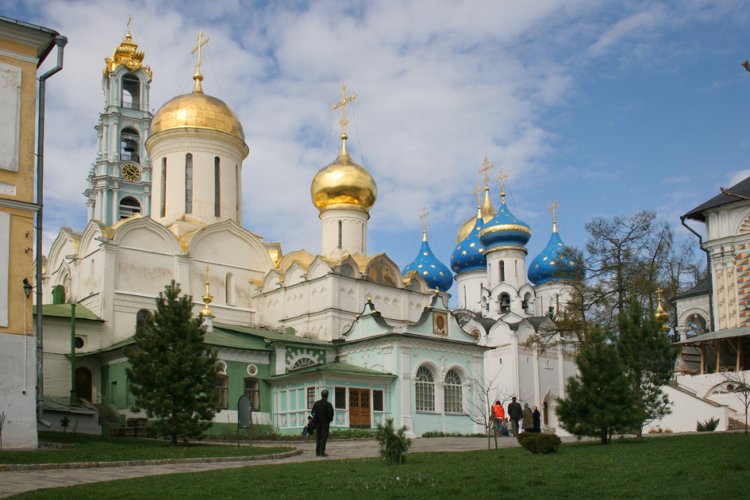 Троице-Сергиева Лавра, Сергиев Посад (Сергиево-Посадский городской округ, Московская область). фасады