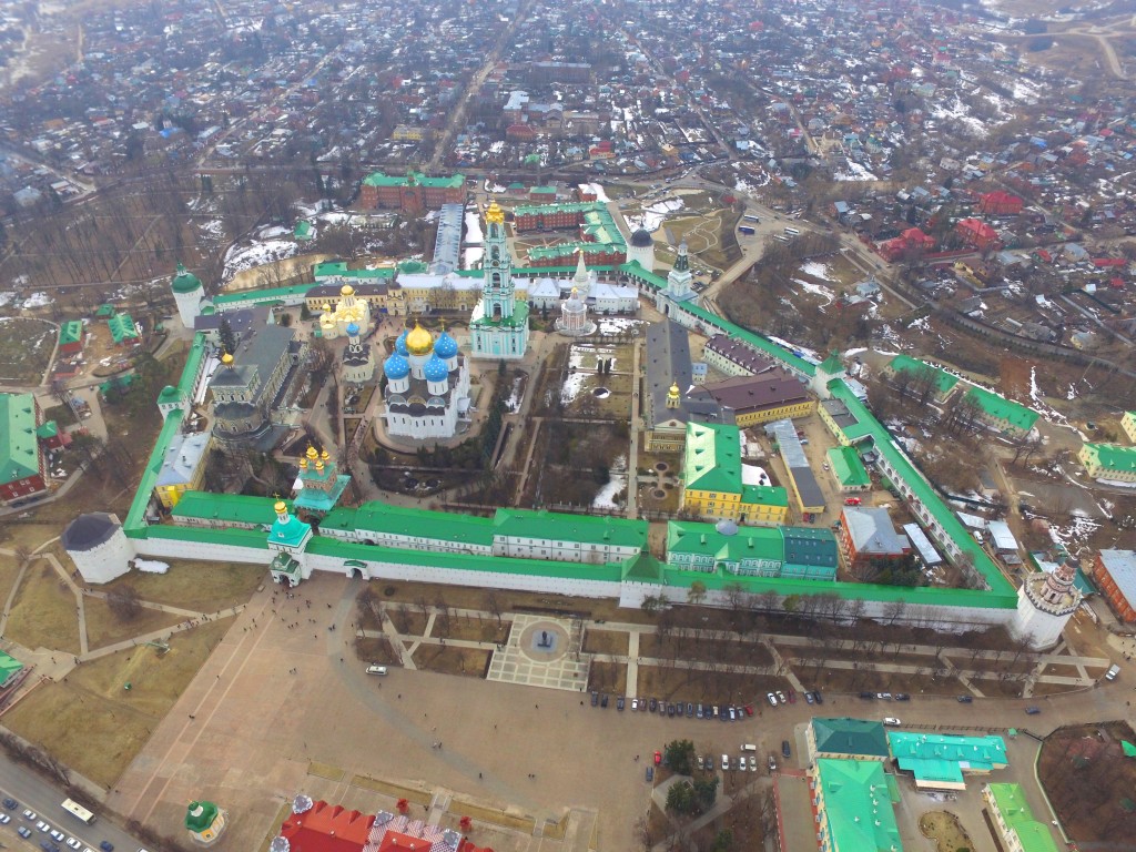 Троице-Сергиева Лавра, Сергиев Посад (Сергиево-Посадский городской округ, Московская область). фасады, Вид с запада, фото с квадрокоптера