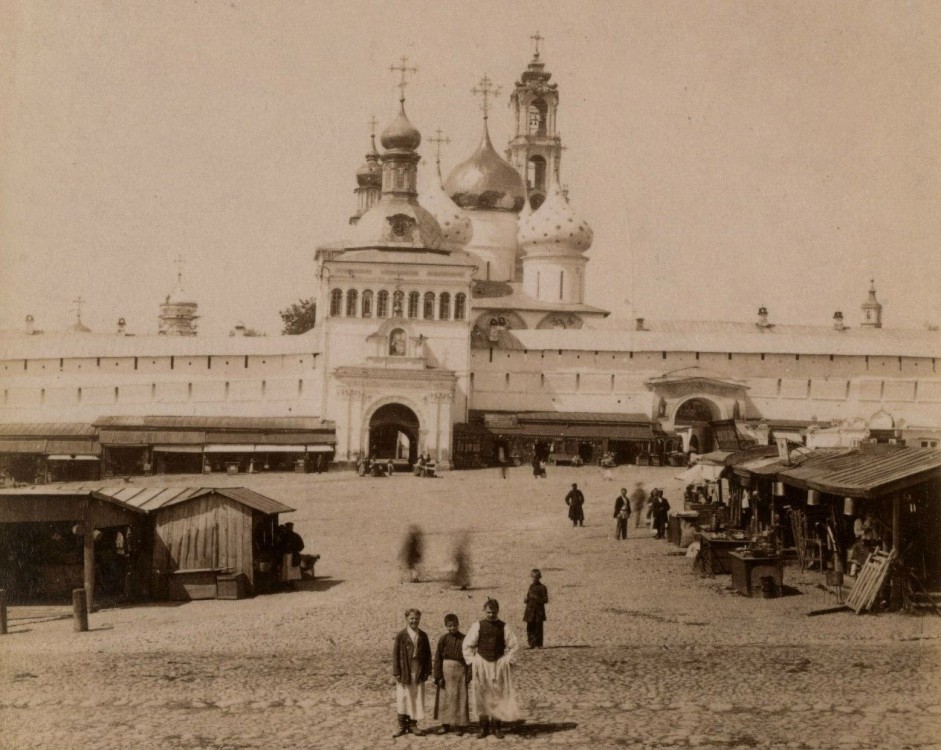 Сергиев Посад. Троице-Сергиева Лавра. архивная фотография, Святые врата, конец XIX - начало XX века.