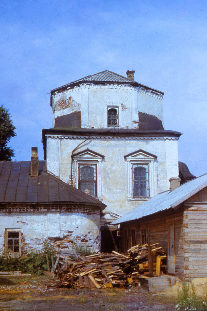 Церковь Покрова Пресвятой Богородицы, Белозерск (Белозерский район, Вологодская область). архитектурные детали