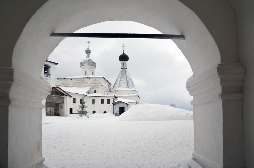 Ферапонтово. Ферапонтов монастырь. художественные фотографии, монастырь зимой
