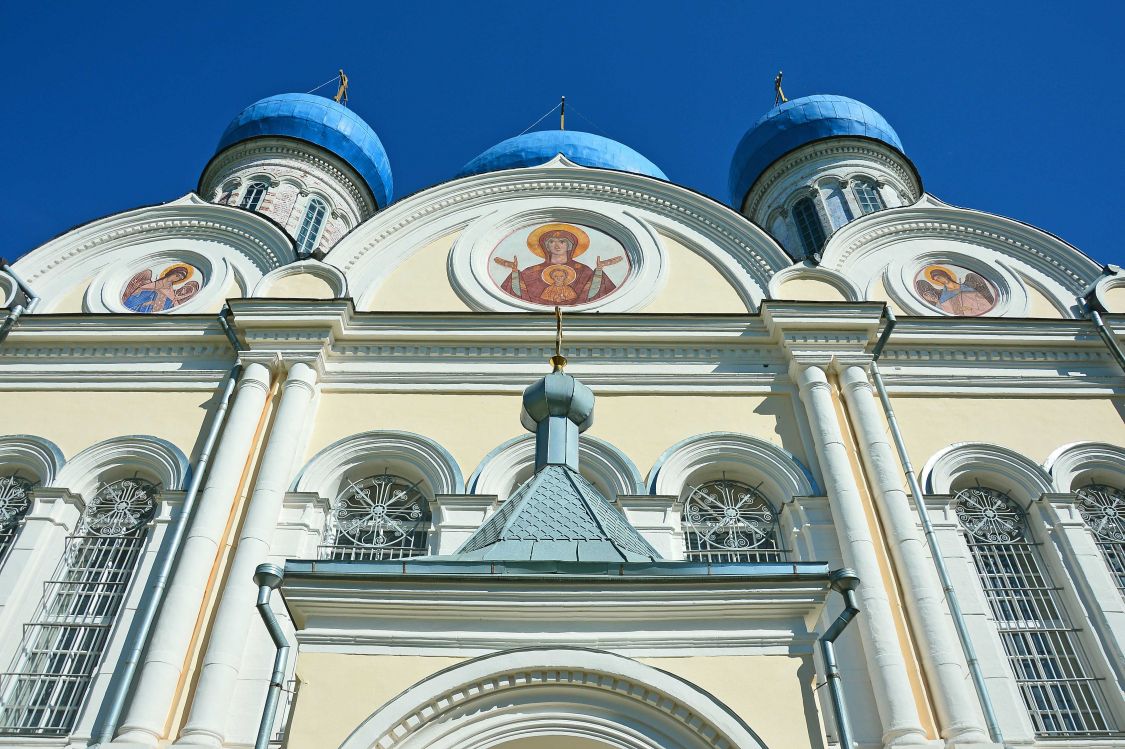 Церковь Николая Чудотворца, Рогачёво (Дмитровский городской округ, Московская область). архитектурные детали