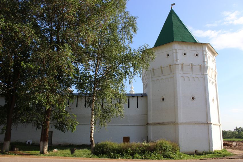 Луговой. Николо-Пешношский монастырь. дополнительная информация, Северо-западная башня