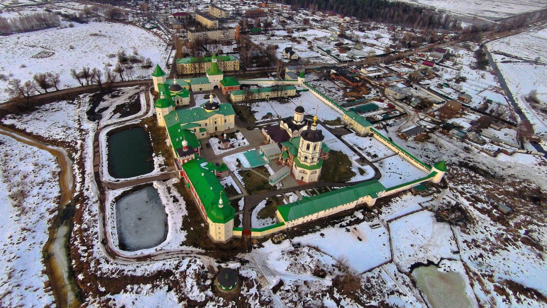 Луговой. Николо-Пешношский монастырь. общий вид в ландшафте