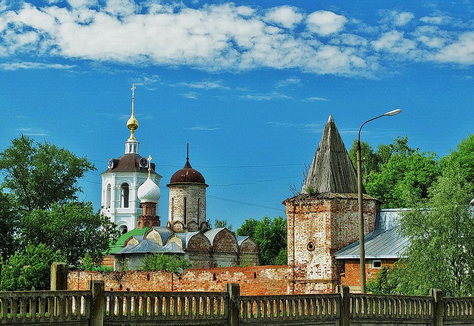 Луговой. Николо-Пешношский монастырь. фасады, Вид с северо-восточной стороны
