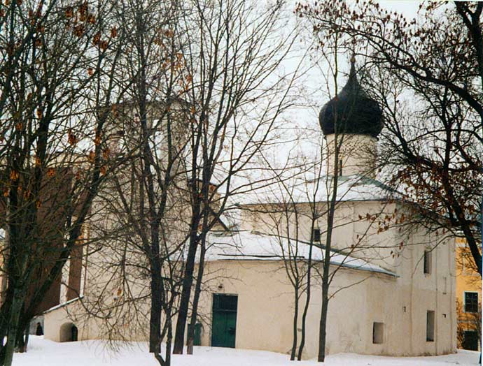 Псков. Церковь Вознесения Господня Нового. фасады