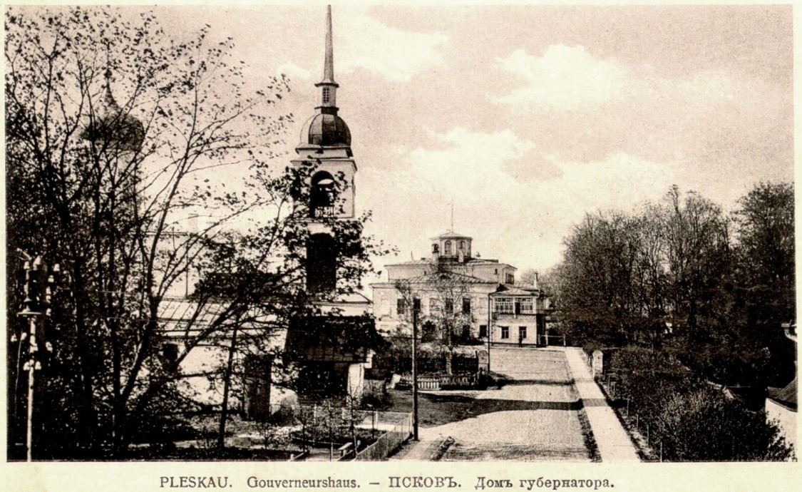 Церковь Анастасии Узорешительницы в Кузнецах, Псков (Псков, город, Псковская область). архивная фотография, Фото с сайта http://www.skyscrapercity.com