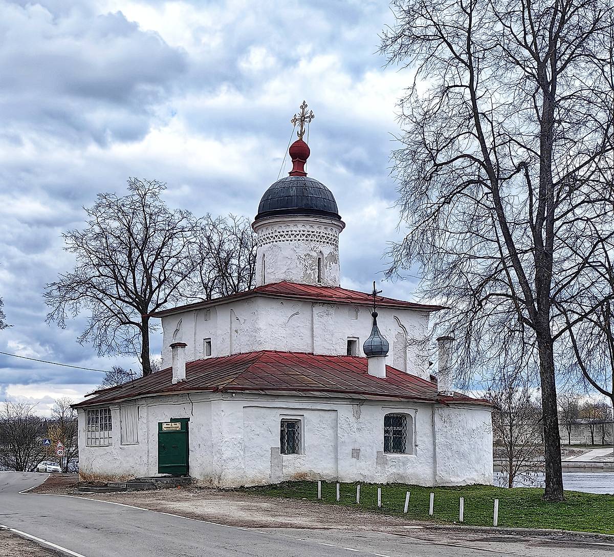фасады. Церковь Климента, Папы Римского, бывшего Климентского монастыря, Псков (Псков, город, Псковская область)