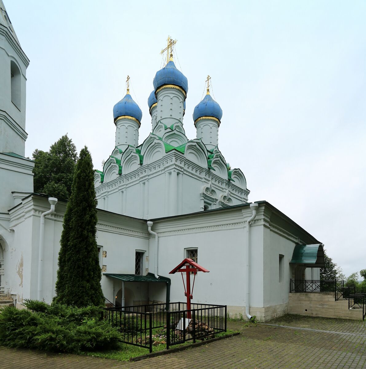 Церковь Николая Чудотворца, Батюшково (Дмитровский городской округ, Московская область). архитектурные детали
