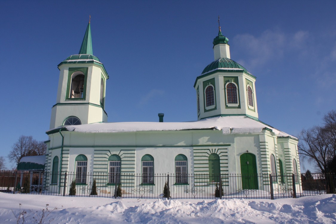 Церковь Сошествия Святого Духа, Дубровки (Дмитровский городской округ, Московская область). фасады