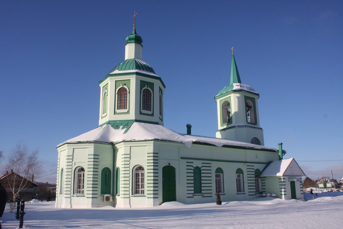 Церковь Сошествия Святого Духа, Дубровки (Дмитровский городской округ, Московская область). фасады